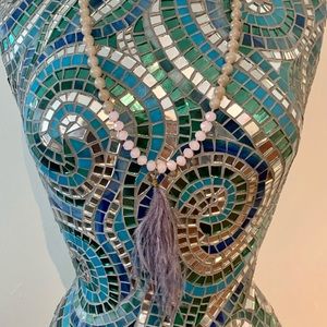 Ombré beaded necklace with marabou feather